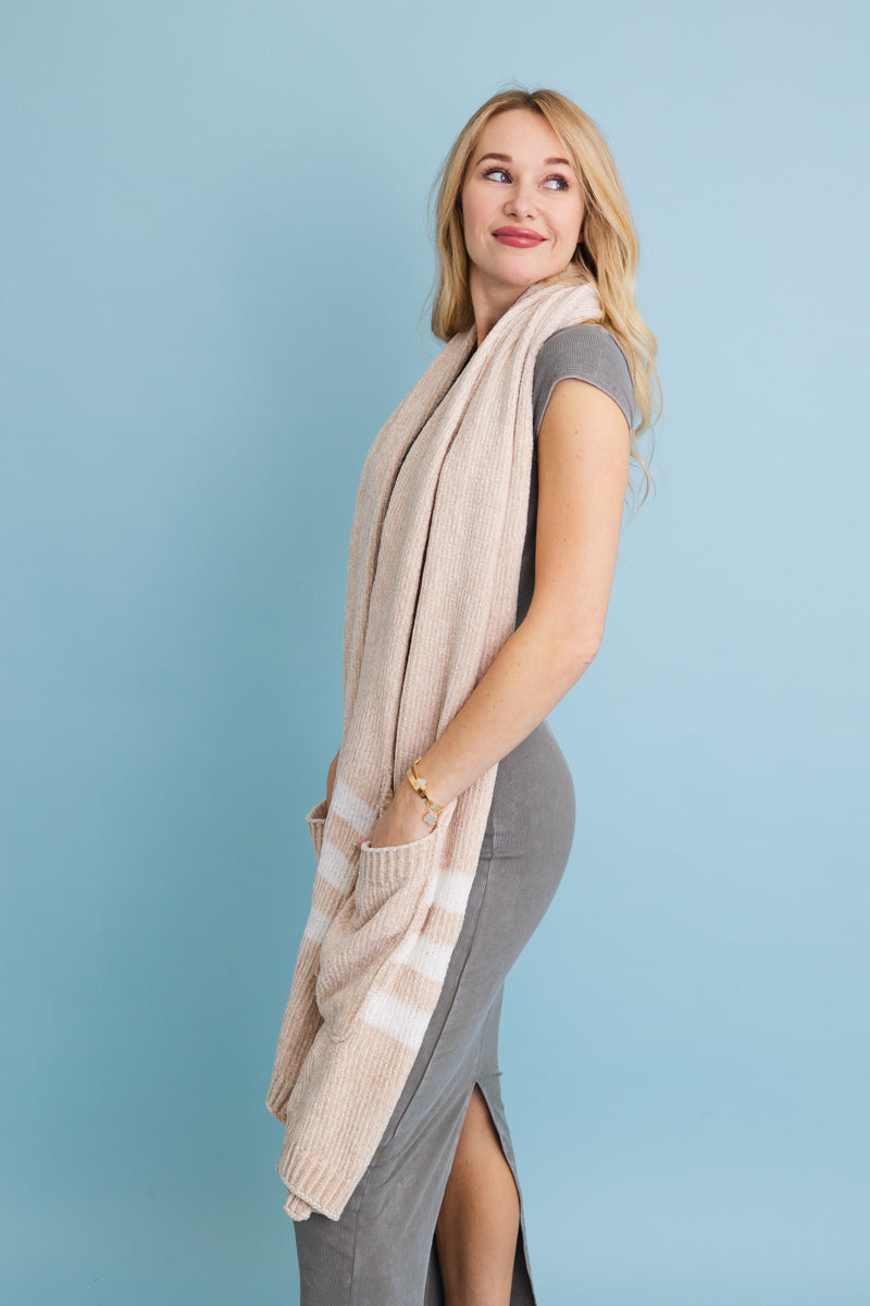 Wrap & Go Chenille Pocket Scarf