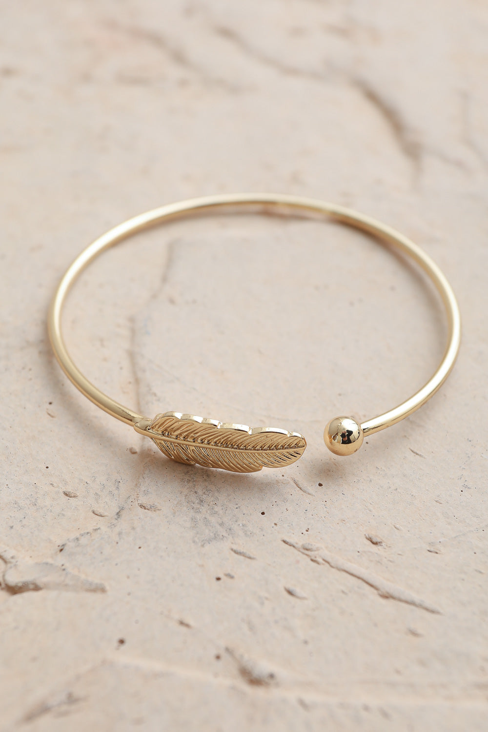 Chic Silver Feather Cuff Jewelry Gold