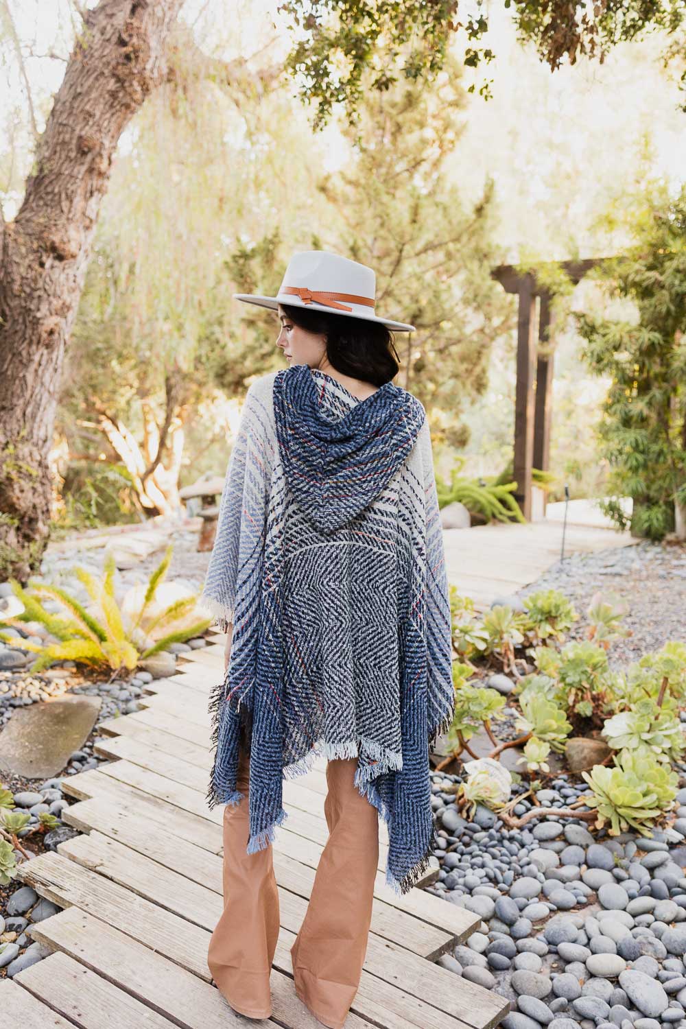 Cuddly Herringbone Hooded Poncho Ponchos