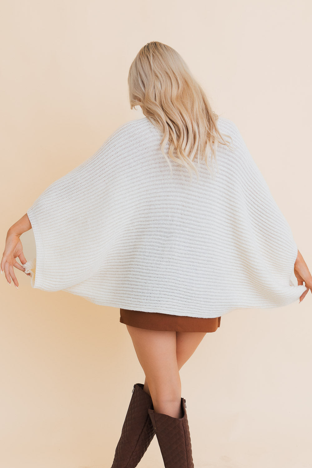 Urban Chic Ribbed Knit Sleeve Poncho Ponchos