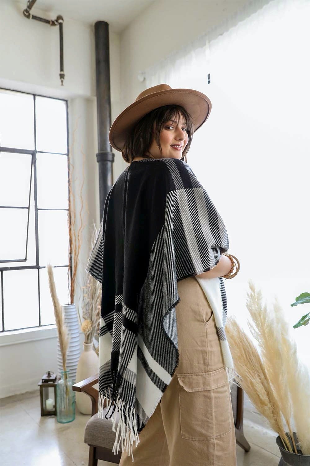 Woven Flannel Tassel Ruana Ponchos